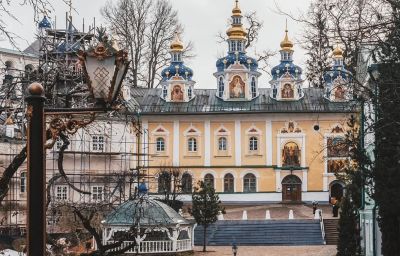ПСКОВ, ПЕЧОРЫ: ВСЁ ГЛАВНОЕ ЗА ОДИН ДЕНЬ ИЗ ПЕТЕРБУРГА
